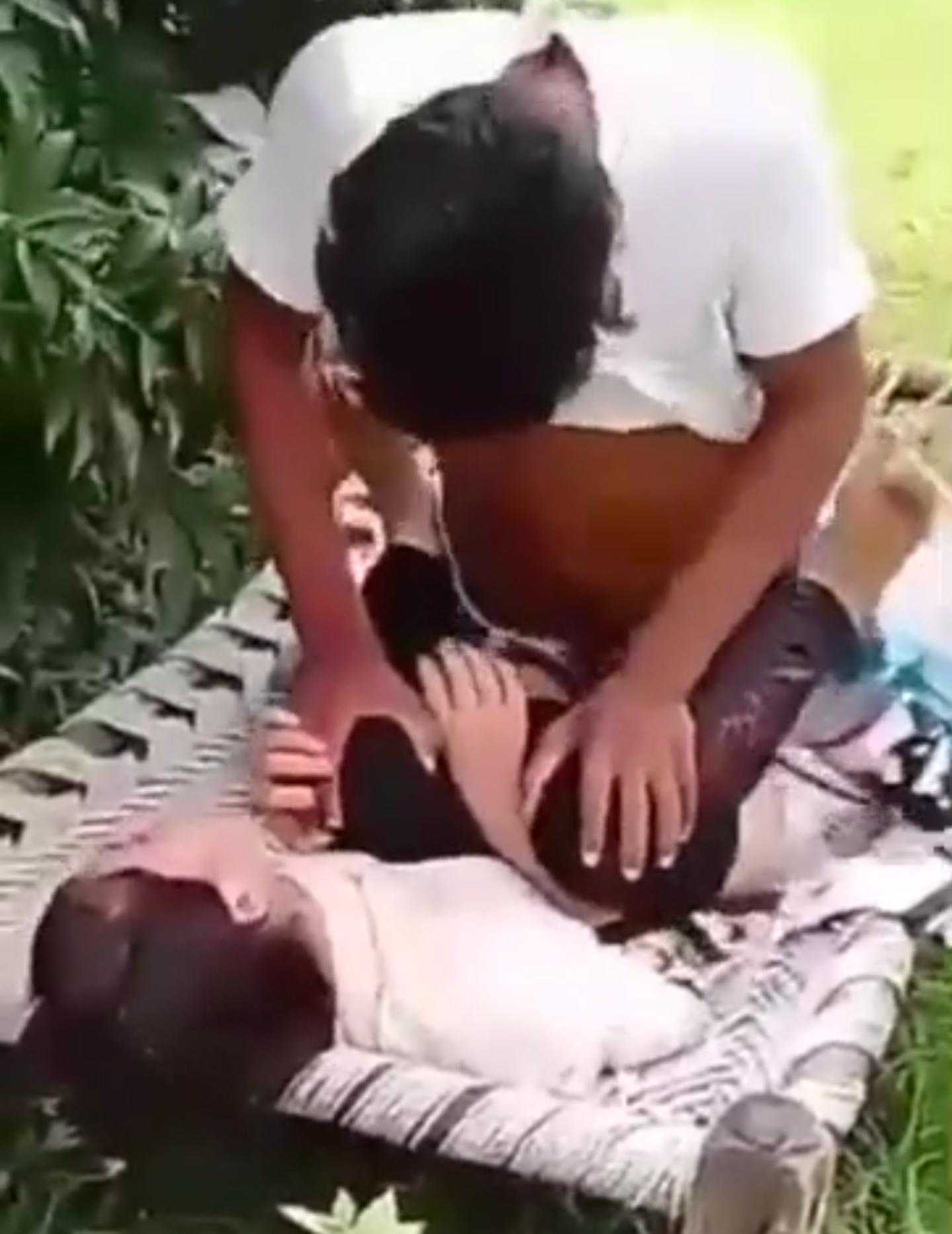 Thumbnail for desi-girlfriend জংগলের চুদাচুদি ভাইরাল ভিডিও ২