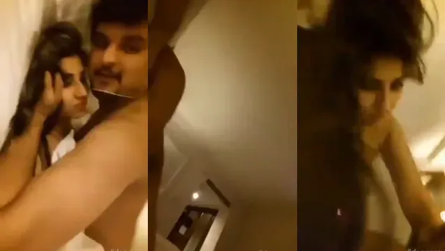 South Delhi Rich Couple Luxury Bed Sex - Hot Wife Fucked Hard On Expensive Linens